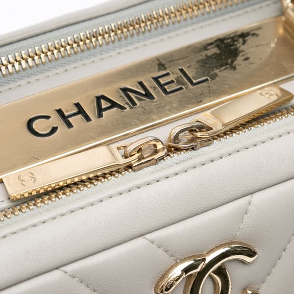 Pre-owned Chanel Medium Chevron Lambskin Trendy CC Bowling Bag Gray