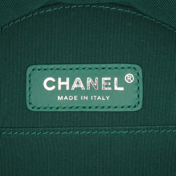 Pre-owned Chanel Patent Round As Earth Satchel Green