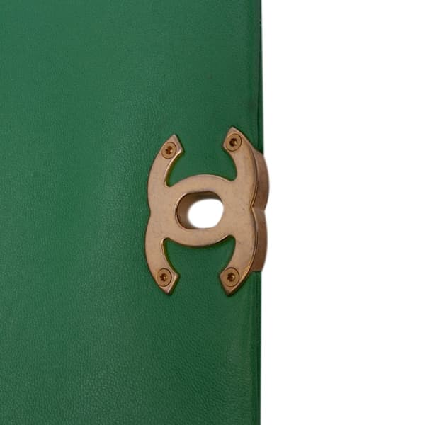 Pre-owned Chanel Small Quilted Lambskin Chain Is More Flap Green