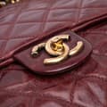 Pikkukuva 7 / 10: Pre-owned Chanel Medium Glazed Calfskin Castle Rock Top Handle Flap Red
