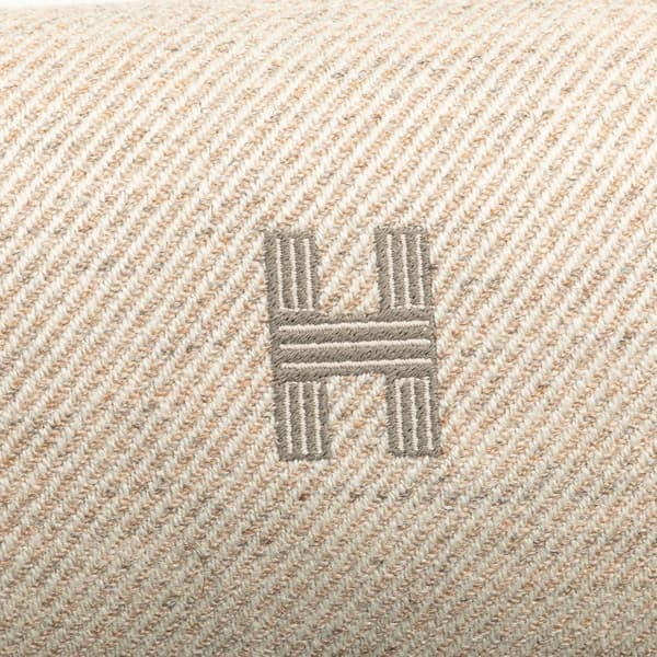Pre-owned Hermès Small Wool Au Carre Bride A Brac Brown