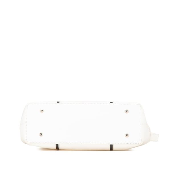 Pre-owned Burberry Leather Handbag White