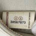 Miniatyrbilde 6 av 10: Pre-owned Chanel Lambskin 19 Round Clutch with Chain White