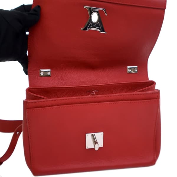 Pre-owned Louis Vuitton Leather Lockme II BB Red