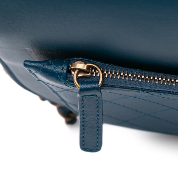Pre-owned Chanel Medium Shiny Calfksin and Goatskin Coco Curve Flap Blue
