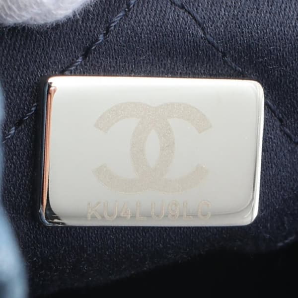 Pre-owned Chanel Mini Denim Stitched 22 Handbag Blue
