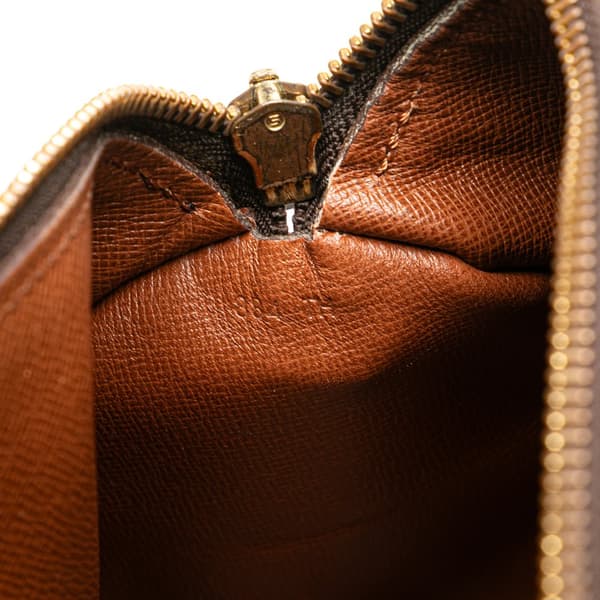 Pre-owned Louis Vuitton Monogram Papillon 26 Brown