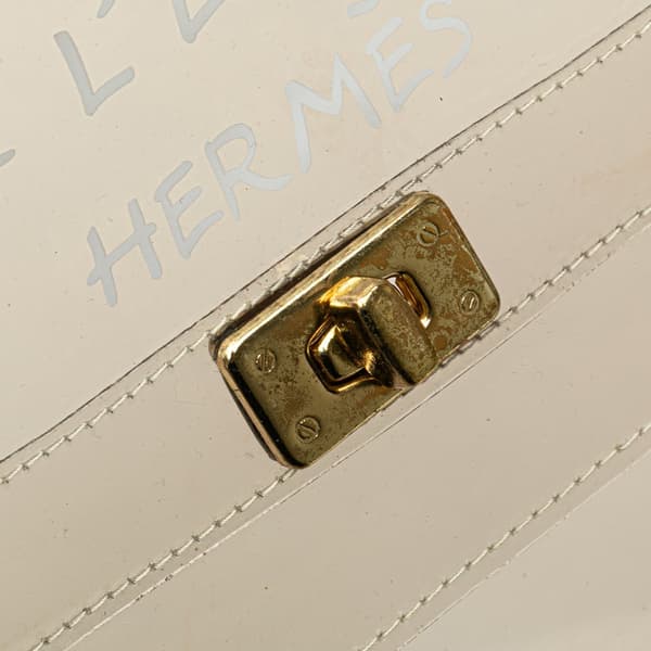 Pre-owned Hermès Vinyl Souvenir De L'Exposition Kelly Handbag White