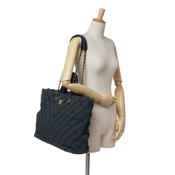 Pre-owned Chanel Chevron Canvas Cuba Patchwork Shopper Tote Blue