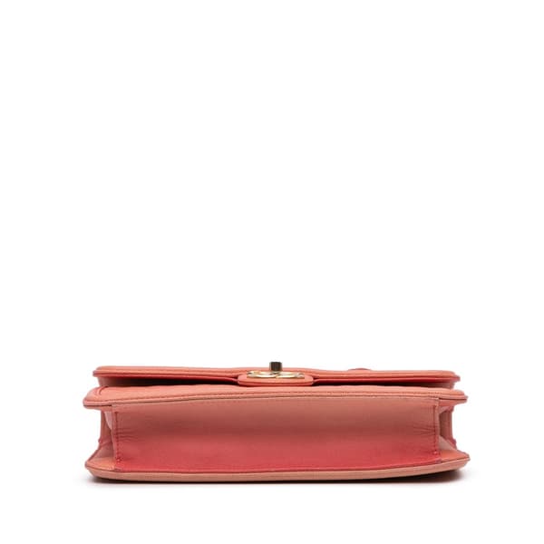 Pre-owned Chanel Medium Quilted Caviar Sunset On The Sea Flap Pink