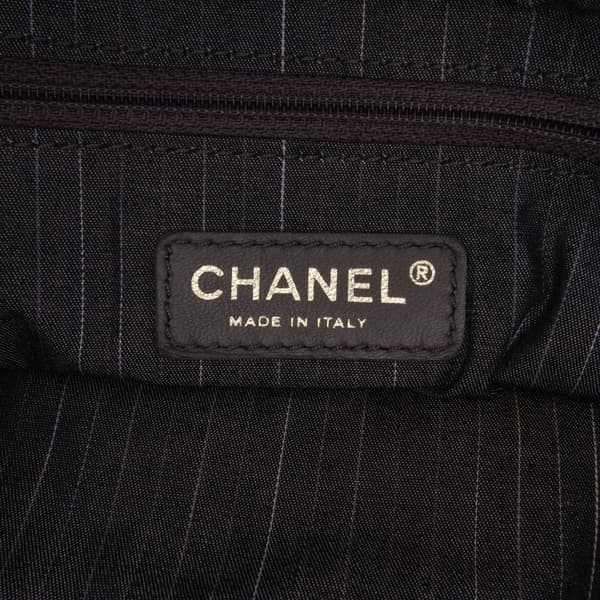 Pre-owned Chanel Large Quilted Glazed Calfskin Portobello Satchel Black