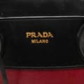 Miniatyrbilde 6 av 10: Pre-owned Prada Saffiano And City Calf Esplanade Satchel Red
