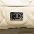 Miniatyrbillede 6 af 10: Pre-owned Chanel Mini Shiny Calfskin 22 Handbag Brown
