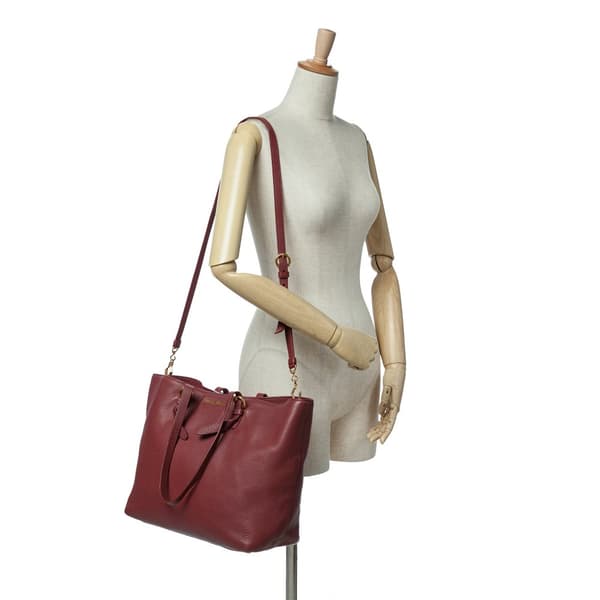 Pre-owned Miu Miu Large Vitello Daino Convertible Shopper Tote Red