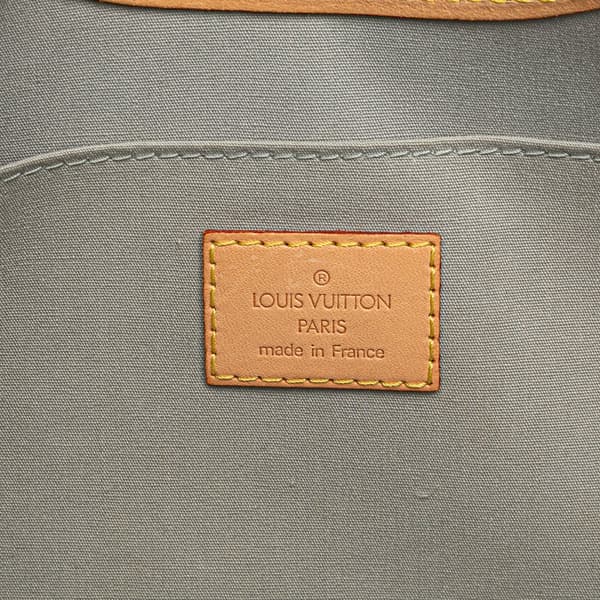 Pre-owned Louis Vuitton Monogram Vernis Roxbury Drive Yellow