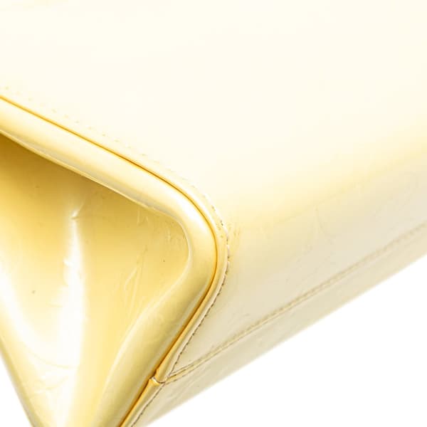 Pre-owned Louis Vuitton Monogram Vernis Roxbury Drive Yellow