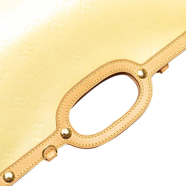 Pre-owned Louis Vuitton Monogram Vernis Roxbury Drive Yellow