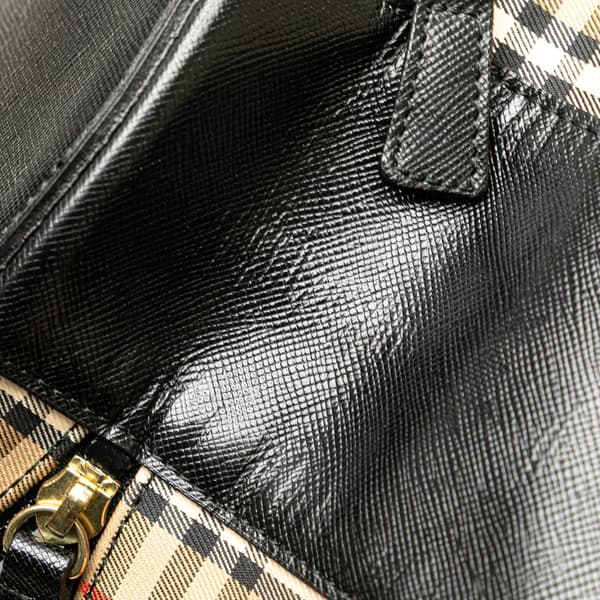 Pre-owned Burberry Haymarket Check Canvas Vanity Bag Brown
