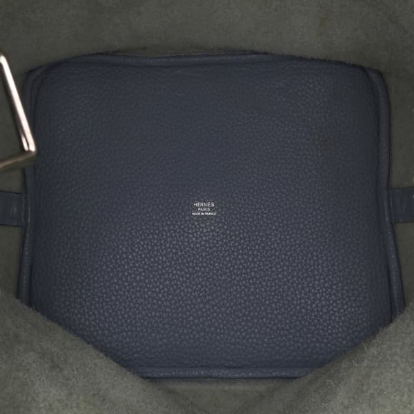 Pre-owned Hermès Clemence Picotin Lock 26 Blue