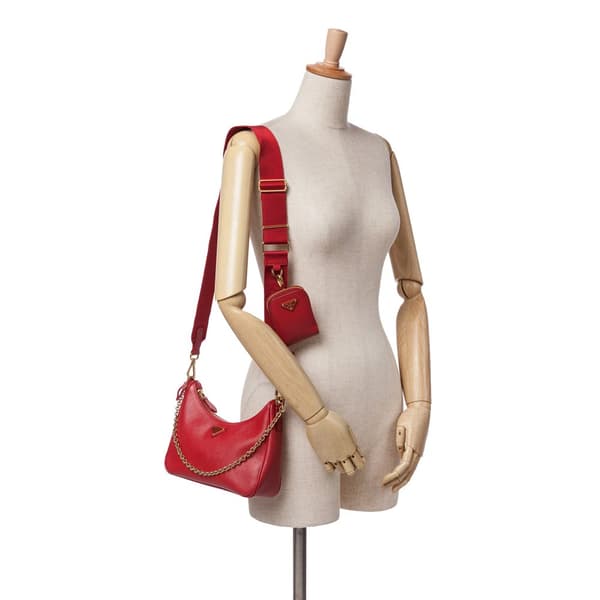Pre-owned Prada Saffiano Re-Edition 2005 Satchel Red