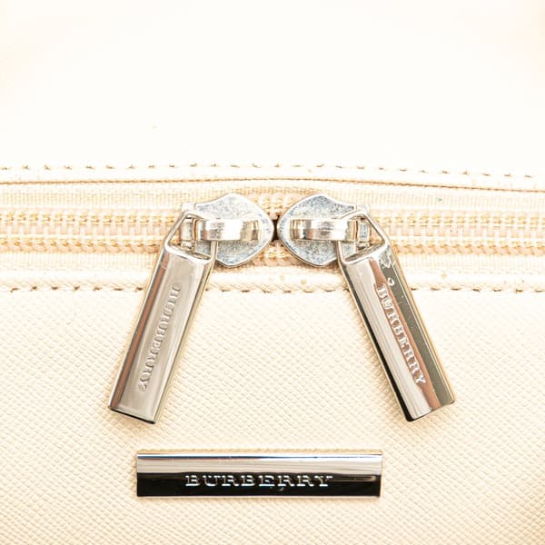 Pre-owned Burberry Leather Handbag White