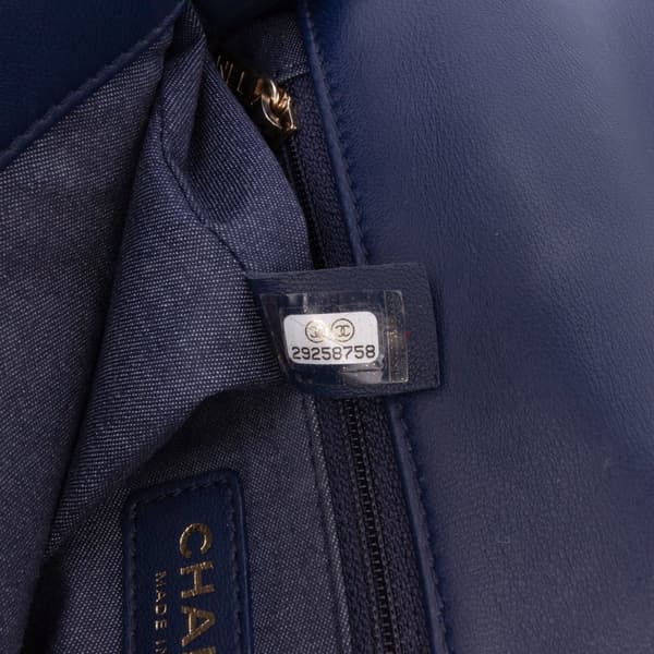 Pre-owned Chanel Small Lambskin Elegant Chain Single Flap Blue