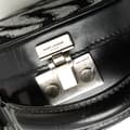 Miniatyrbillede 7 af 10: Pre-owned Saint Laurent Small Croc Embossed Leather Mica Hatbox Satchel Black