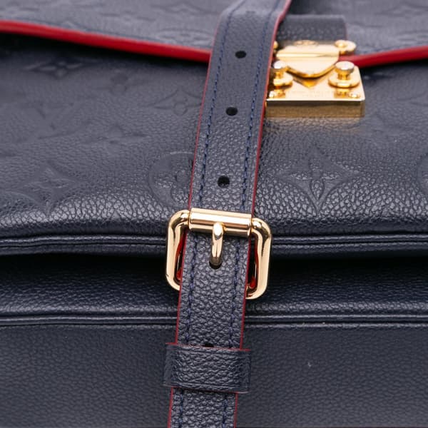 Pre-owned Louis Vuitton Monogram Empreinte Pochette Metis Blue