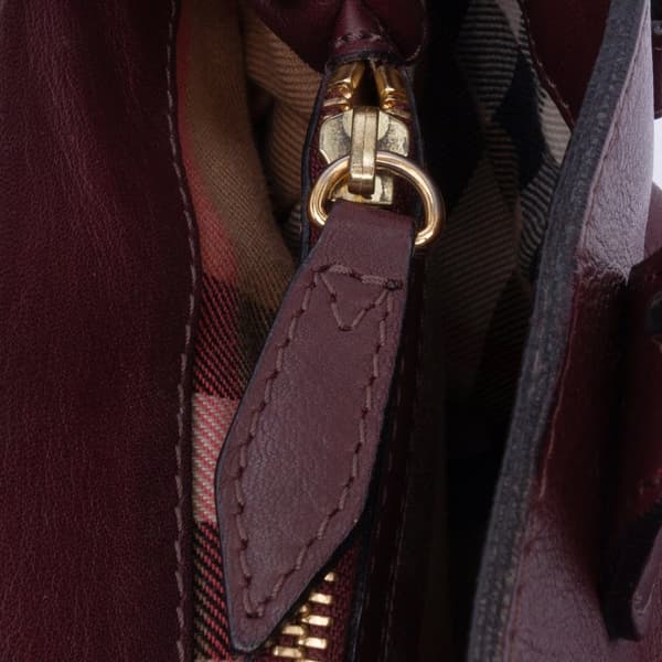 Pre-owned Burberry Medium Leather and House Check Banner Satchel Purple
