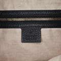 Miniatyrbillede 5 af 10: Pre-owned Gucci Large Pebbled Calfskin Soho Convertible Hobo Black