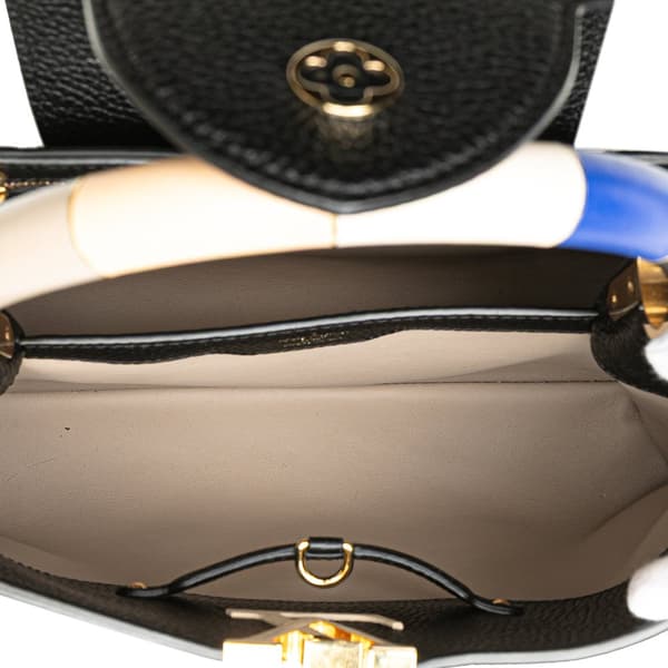 Pre-owned Louis Vuitton Taurillon Capucines MM Black
