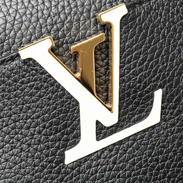 Pre-owned Louis Vuitton Taurillon Capucines MM Black