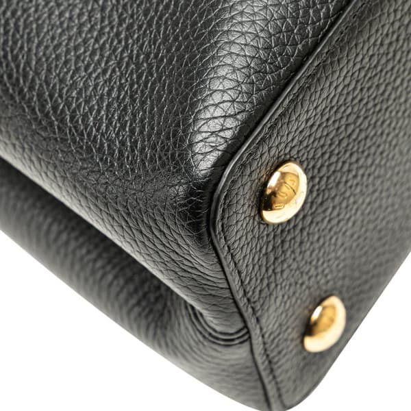 Pre-owned Louis Vuitton Taurillon Capucines MM Black