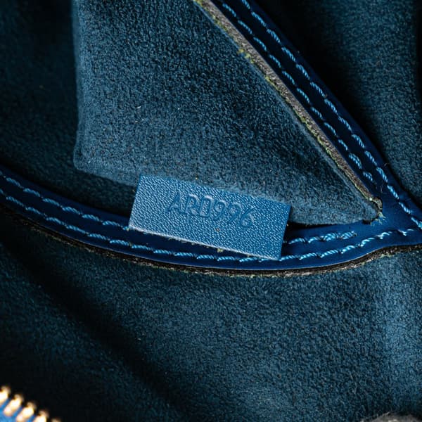 Pre-owned Louis Vuitton Epi Alma PM Blue