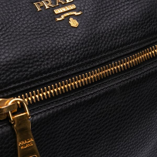 Pre-owned Prada Vitello Daino Zip Top Satchel Black