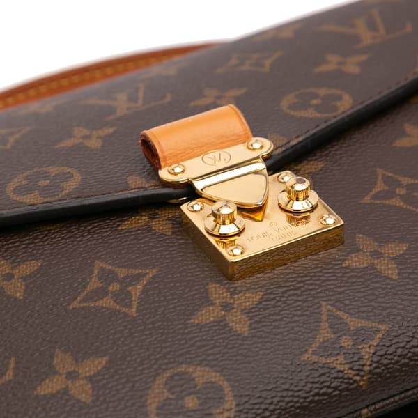 Pre-owned Louis Vuitton Monogram Pochette Metis Brown