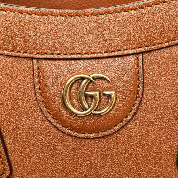 Pre-owned Gucci Small Leather Bamboo Diana Satchel Brown