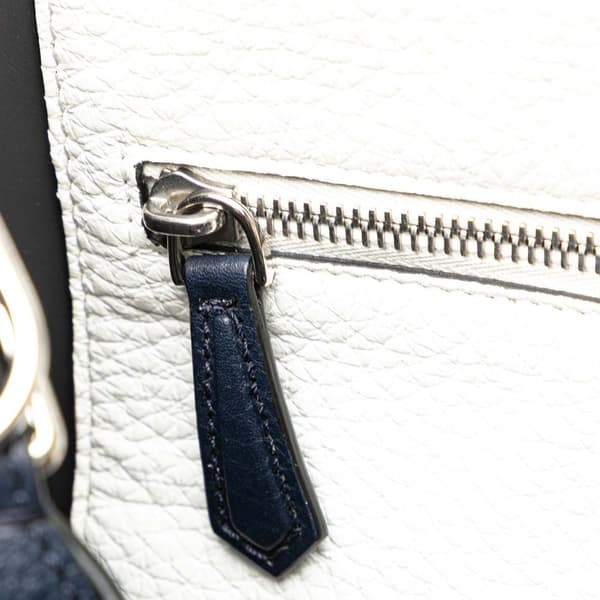 Pre-owned Fendi Leather Peekaboo X-Lite Fit Satchel Blue