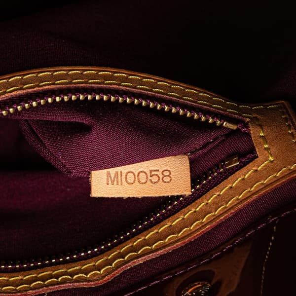 Pre-owned Louis Vuitton Monogram Vernis Reade PM Purple