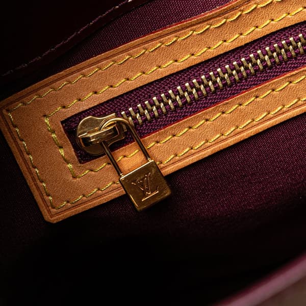Pre-owned Louis Vuitton Monogram Vernis Reade PM Purple