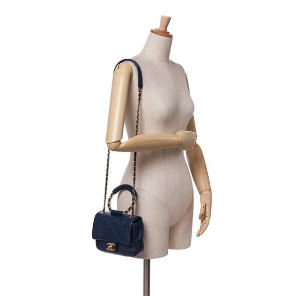 Pre-owned Chanel Mini Lambskin In The Loop Flap Blue