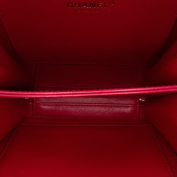 Pre-owned Chanel Small Caviar Filigree Vanity Case Red