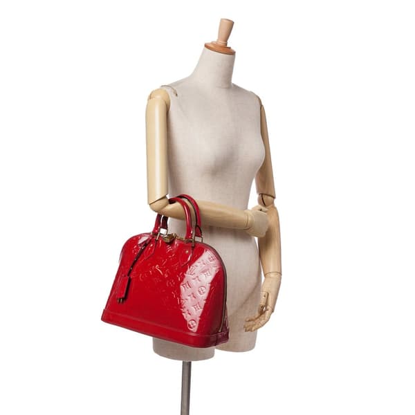 Pre-owned Louis Vuitton Monogram Vernis Alma PM Red