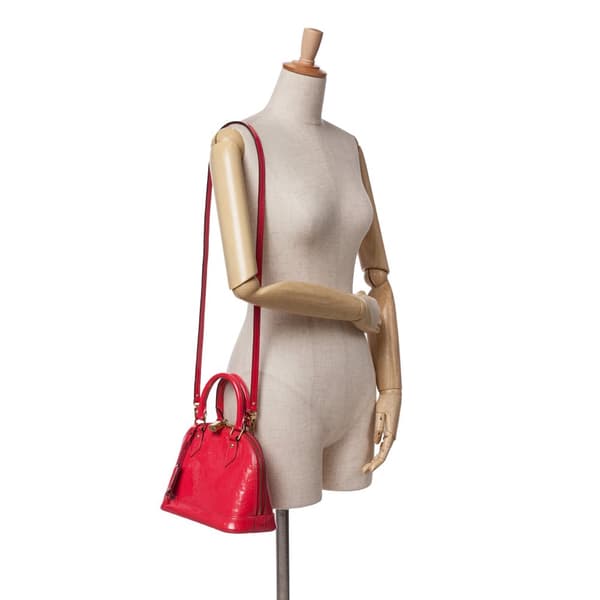Pre-owned Louis Vuitton Monogram Vernis Alma BB Red