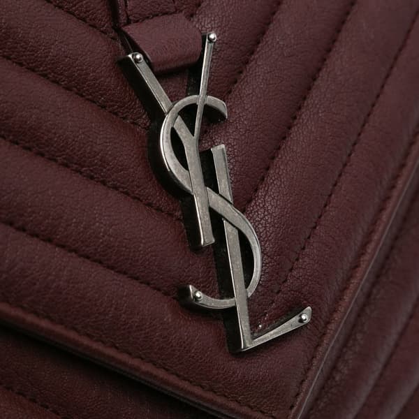 Pre-owned Saint Laurent Medium Monogram Chevron Sheepskin College Bag Red