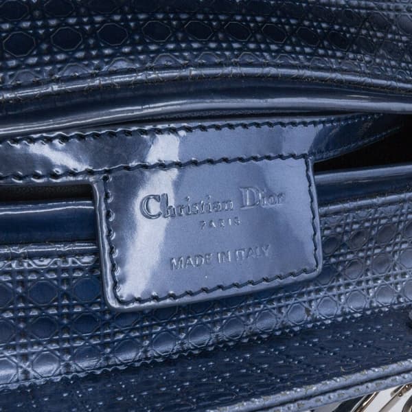 Pre-owned Dior Medium Patent Microcannage Lady Dior Blue