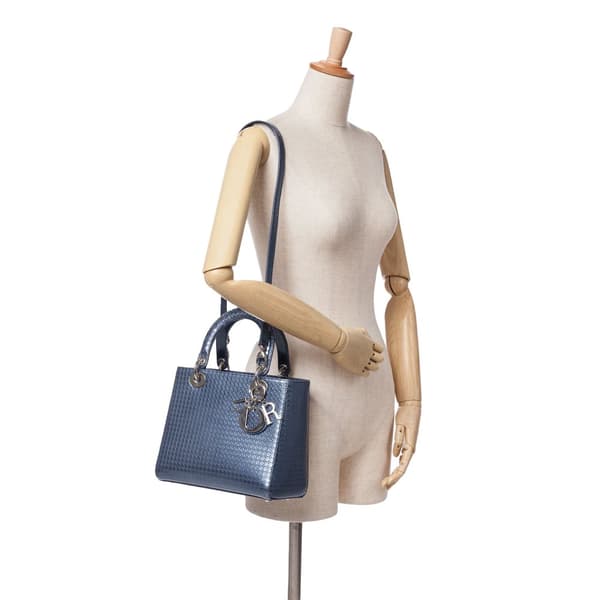 Pre-owned Dior Medium Patent Microcannage Lady Dior Blue