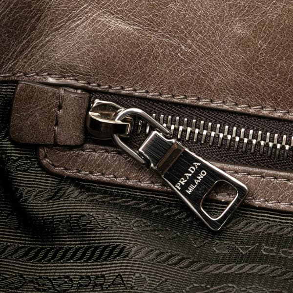 Pre-owned Prada Vitello Shine Satchel Brown