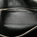 Miniatyrbilde 6 av 10: Pre-owned Balenciaga Medium Leather Triangle Duffle Bag Gray