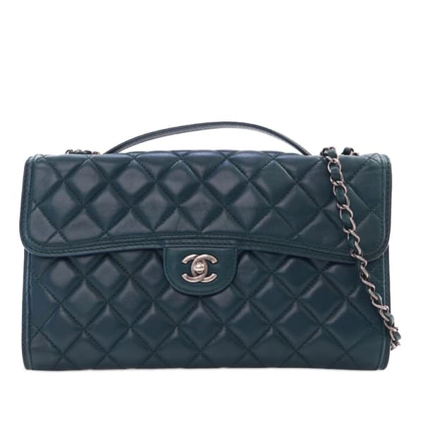 Pre-owned Chanel Medium Quilted Lambskin Citizen Flap Green